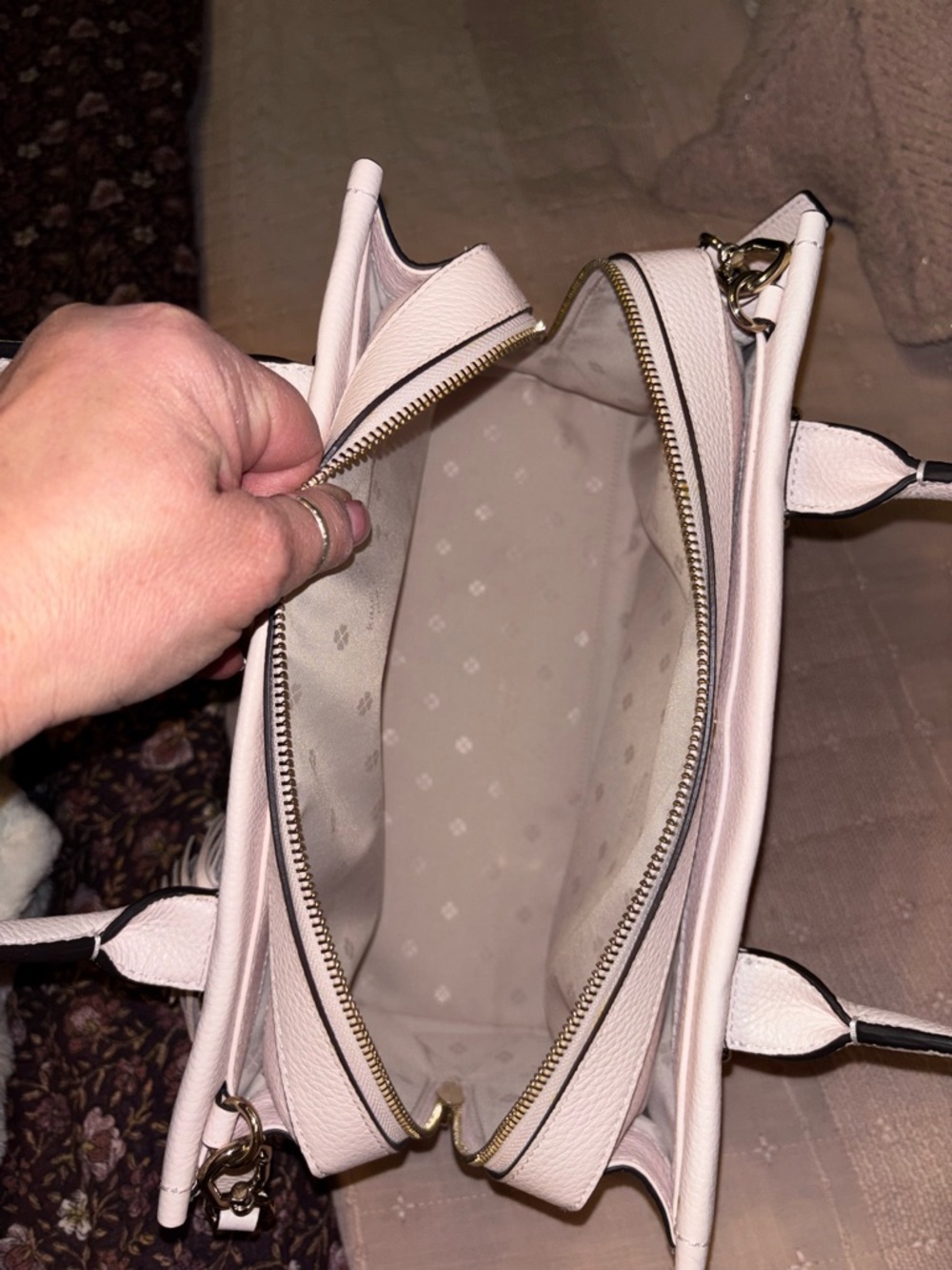 Kate Spade Maryam Palmer
Drive Pink Satchel - Picture 9 of 12